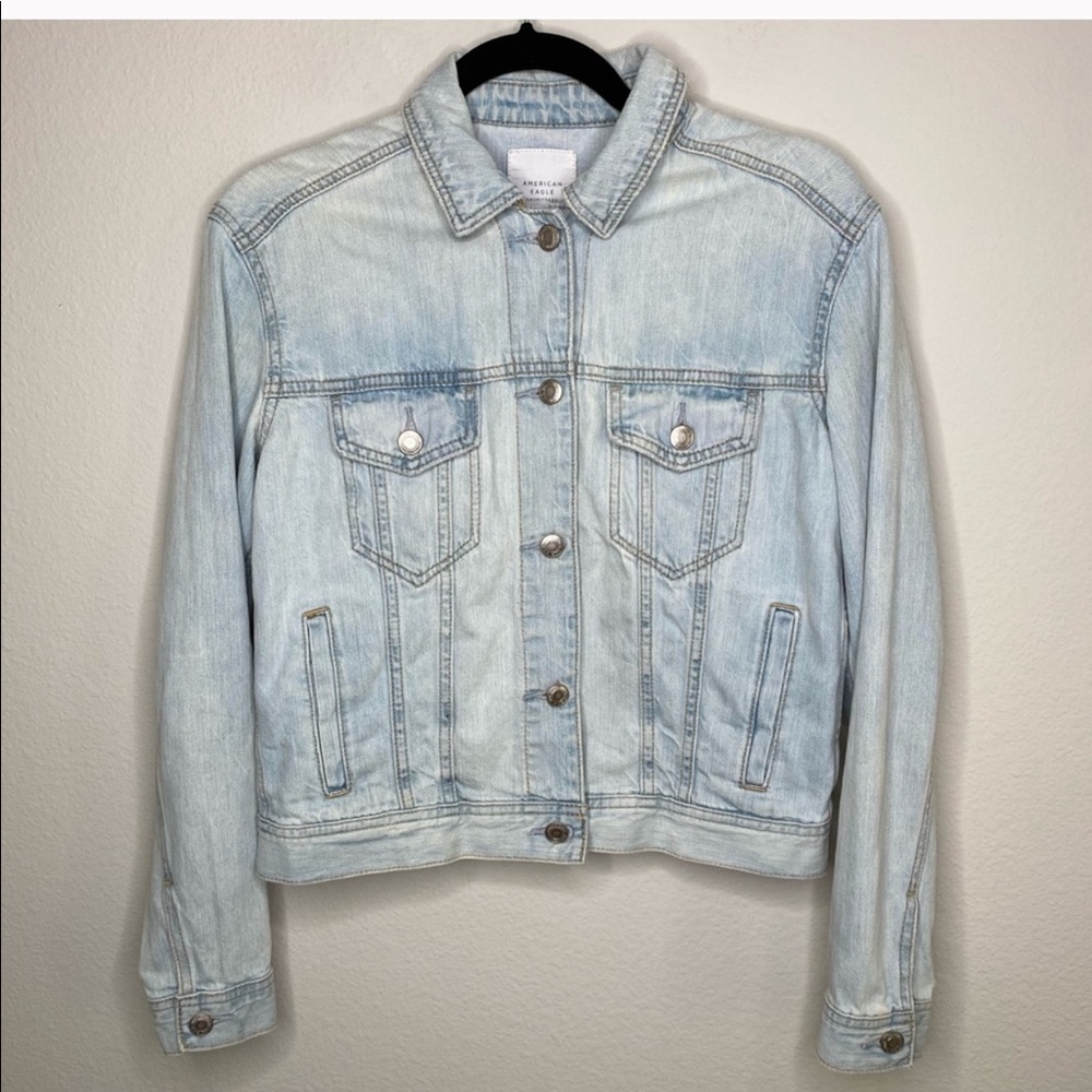AMERICAN EAGLE Light Wash Denim Jean Jacket XS - Picture 2 of 8